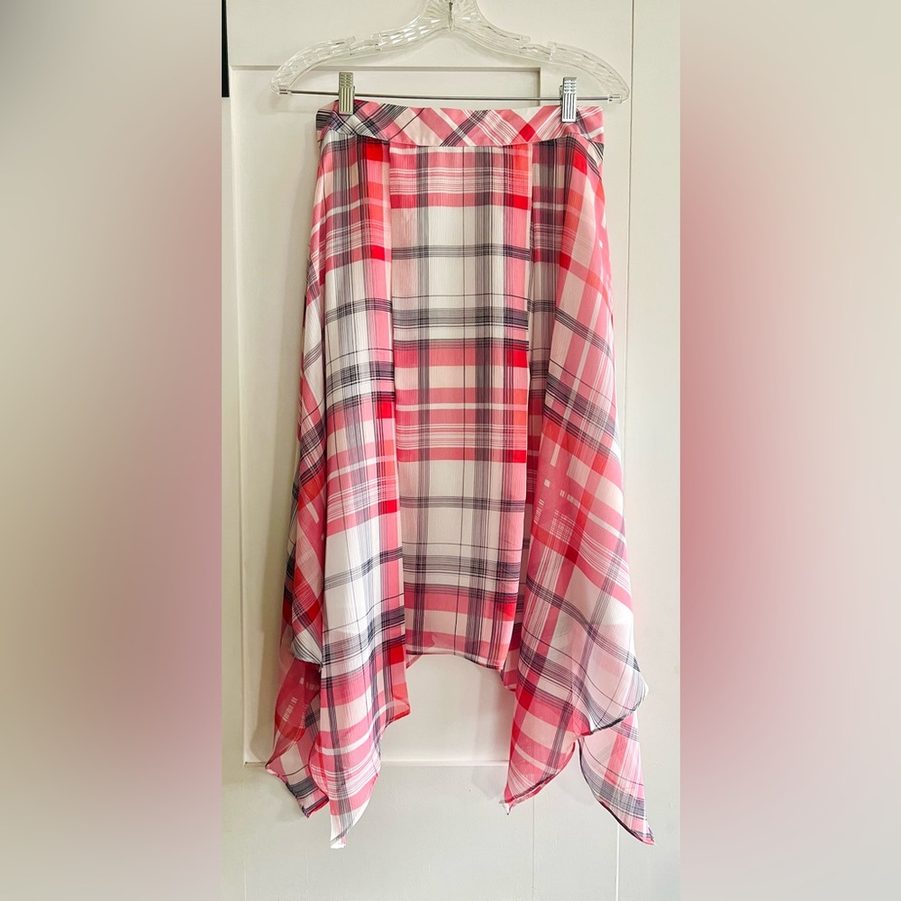 Tommy Hilfiger Red and White Plaid Skirt